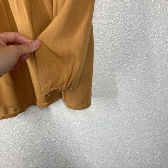 JODFL Boho Floral Embroidered Rayon Top Small Long Sleeves Tan Flowy - Picture 13 of 15